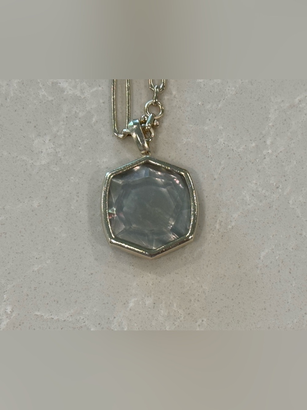 Kendra Scott Iridescent Pendant Necklace - Picture 3 of 5